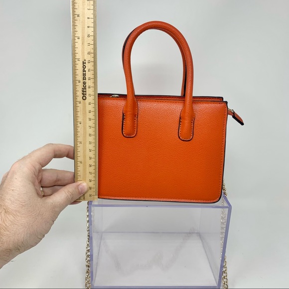 H&M Orange Purse approx 5x6” New with shoulder chain - Picture 2 of 11